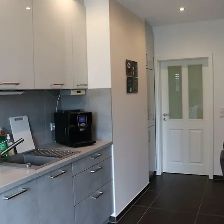 Апартаменты Ferienwohnung Im Leipziger Suden Лейпциг